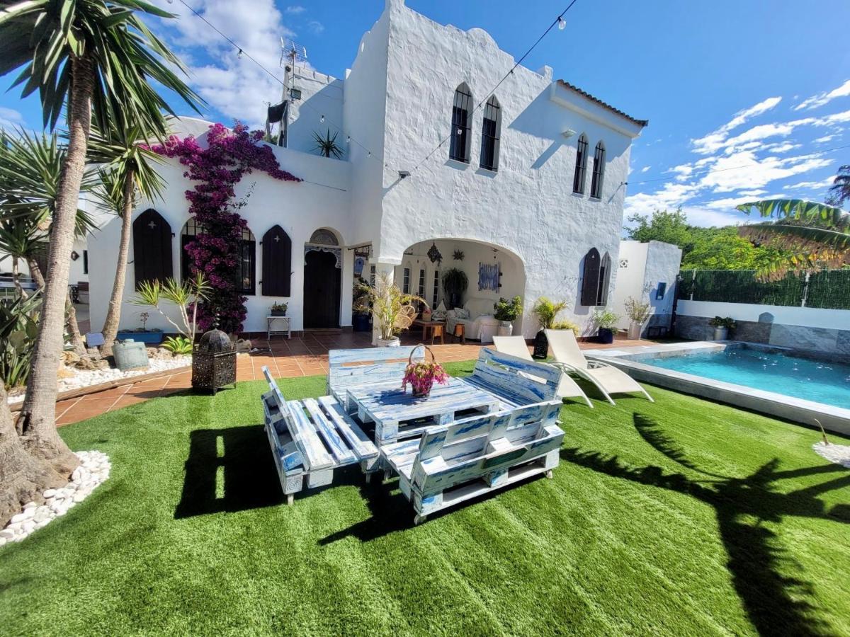 Gatu Premium Villa Lurberri Piscina Privada, 4 Dormitorios, 2 Banos, Parking , Jardines, " Preferente Mayores De 25 Anos Y Familias " In Y Barbacoa Чиклана-де-ла-Фронтера Екстер'єр фото